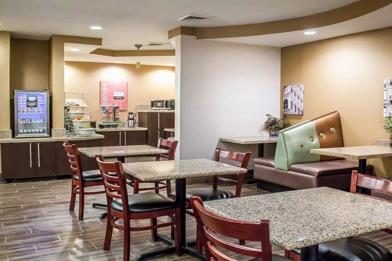 Comfort Suites Perrysburg - Toledo South Экстерьер фото