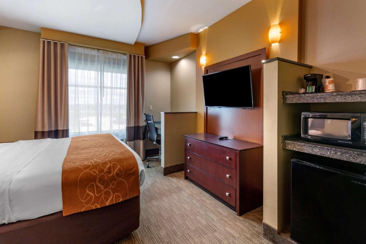 Comfort Suites Perrysburg - Toledo South Экстерьер фото